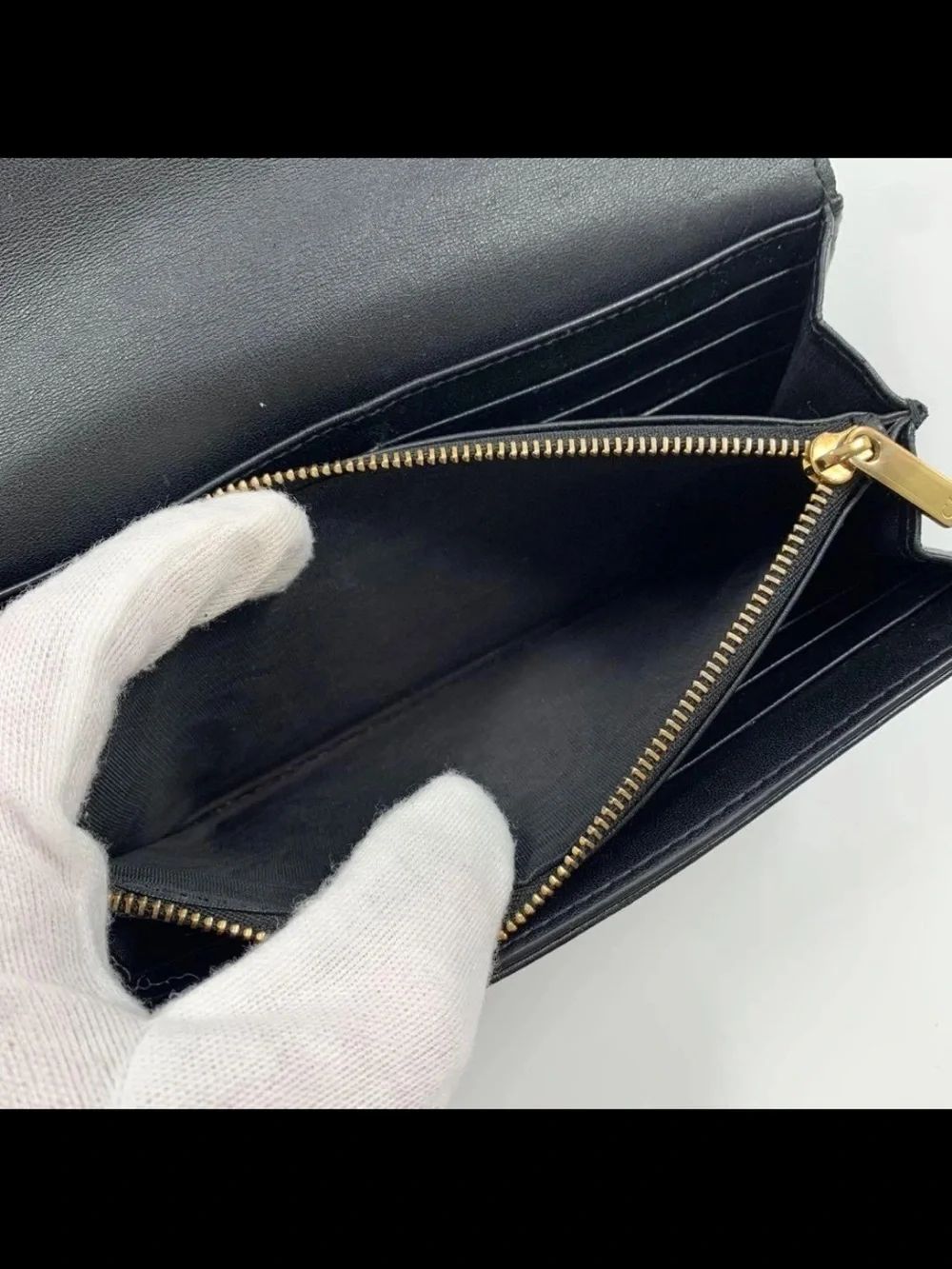 Dior compact wallet